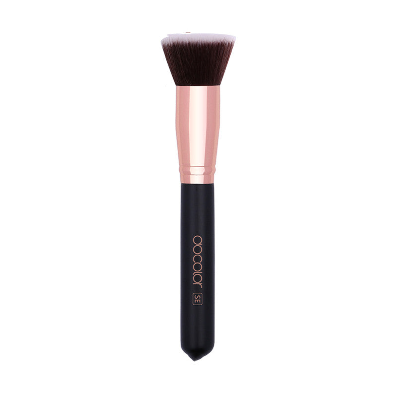 Foundation And Loose Powder Brush