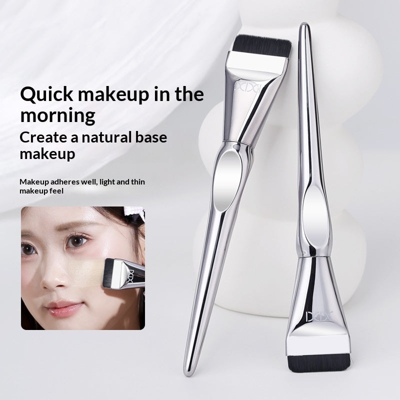 Ultra-Thin Flat Head Foundation Brush For Professionals