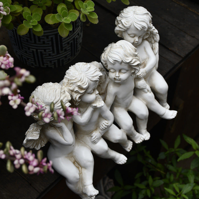 Creative Figurine Handicraft Sculpture