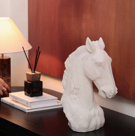 Modern White Horse Head Desktop Decorative Sculpture