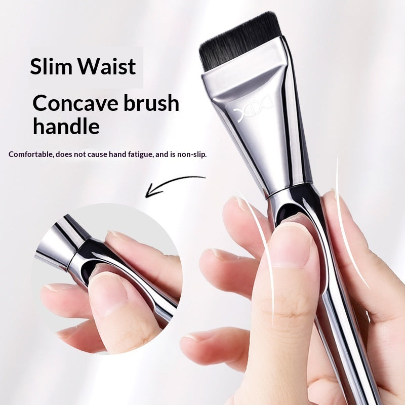 Ultra-Thin Flat Head Foundation Brush For Professionals