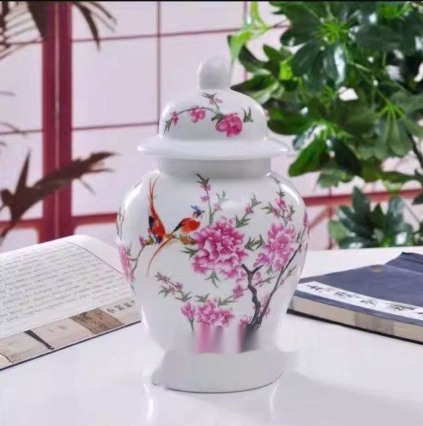 Chinese Style Porcelain Decorative Vase Gourd Vase